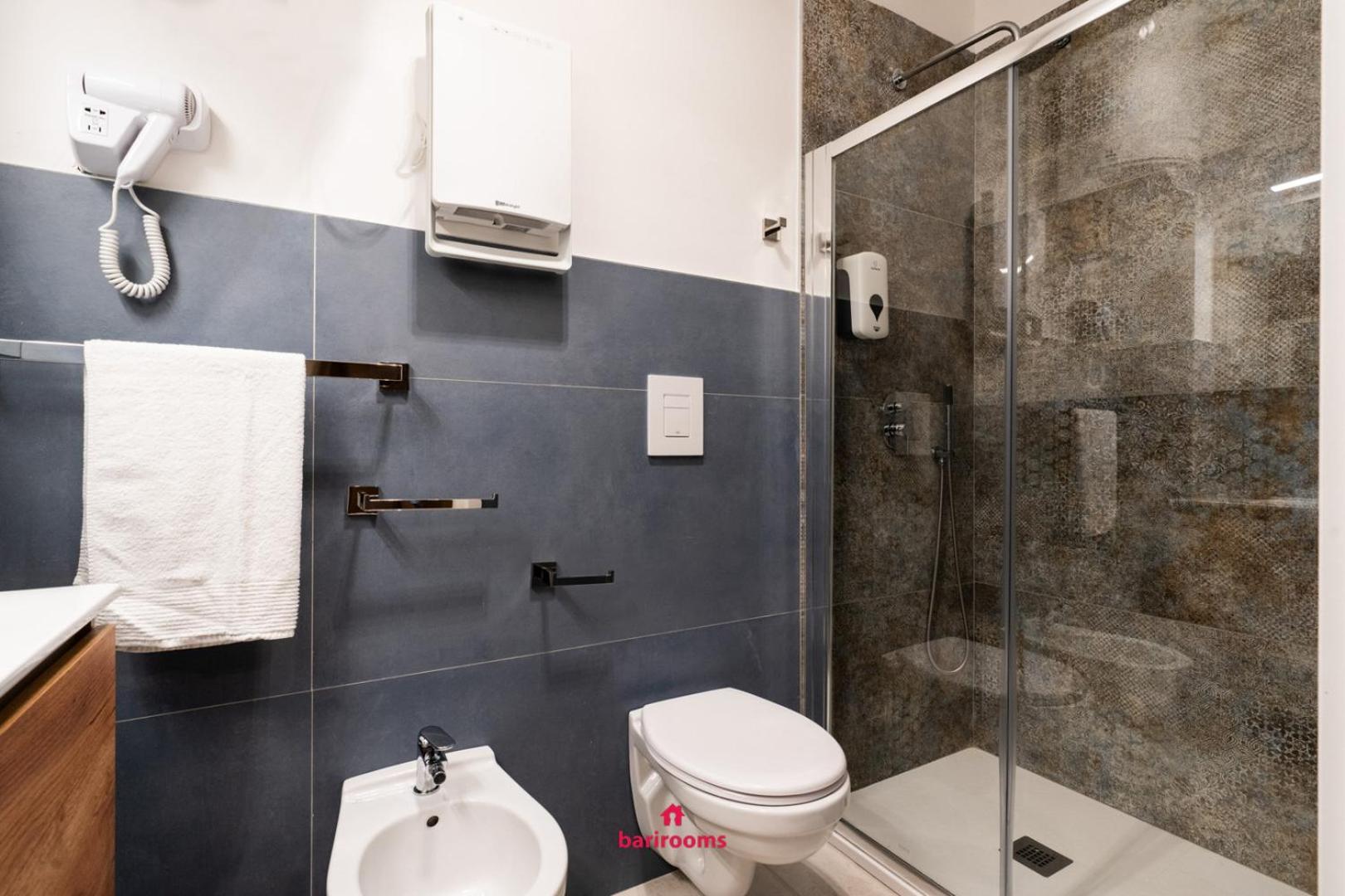 Barirooms - Murat Suites Bagian luar foto
